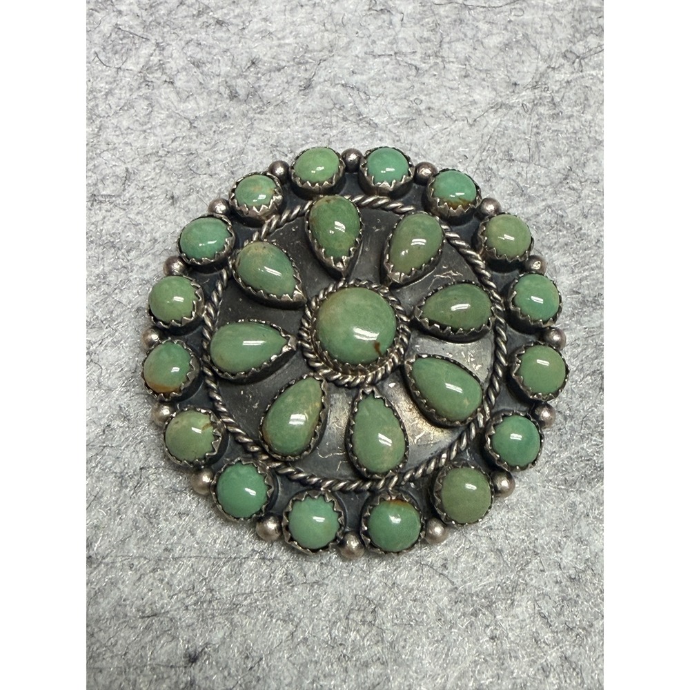 Running Bear Sterling Silver .925 Green Stone Cluster Round Brooch Pendant